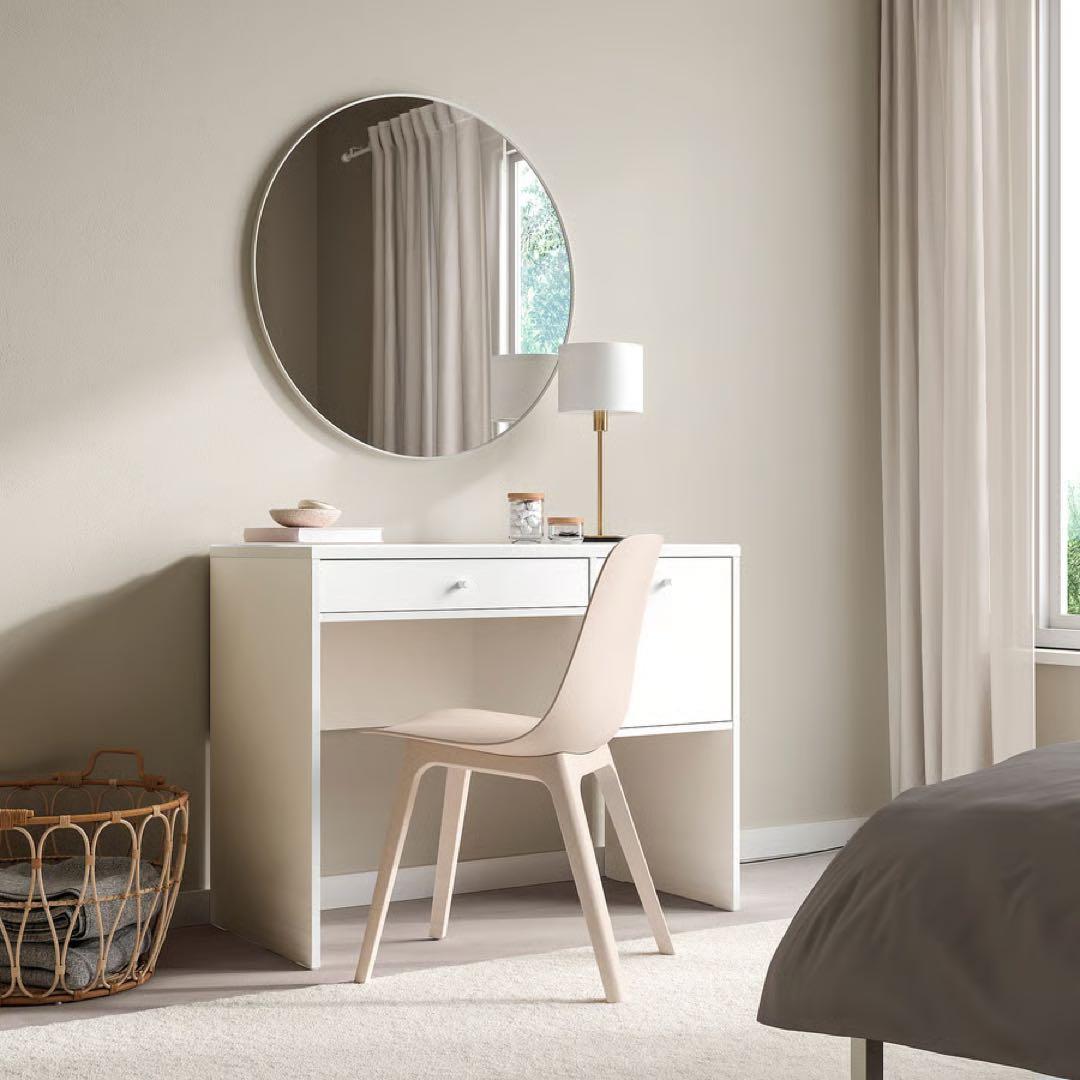 IKEA ドレッサー LED照明付き